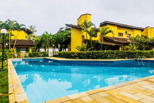 Beach House - Camburi