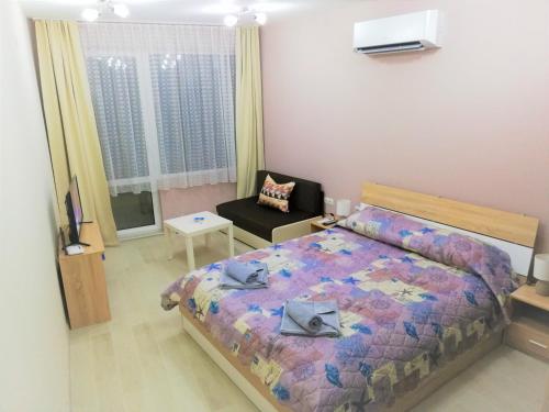 Studio flat for upto 3 people