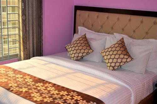 hotel-regal-palace