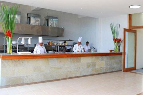 Restaurant, Almont Beach Resort in Surigao City