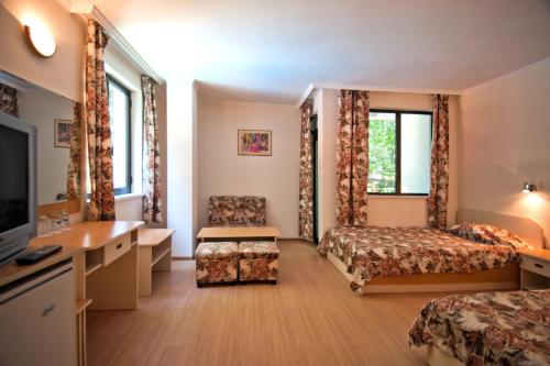 Hotel Sigma - image 11