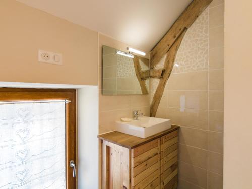 Beautiful Cottage in Mayrac France with Jacuzzi gîte à louer Le Belcastel