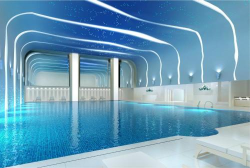 Piscina, Ritan Hotel Downtown Beijing in Calle de Bares Sanlitun y Área de la Embajada