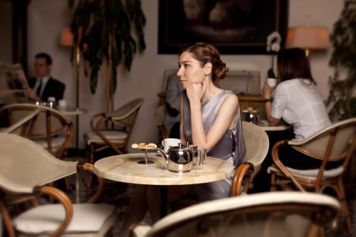 Hotel Best - image 8