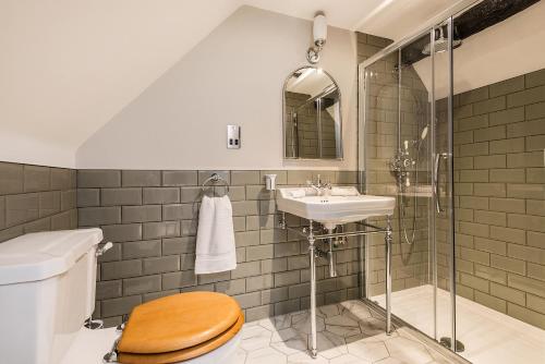 Burnside Hotel - image 3