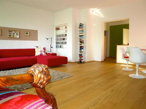 Ferienwohnung Dausacker 5.8km von Finning entfernt