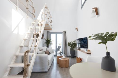 Pnoi Luxury Suites - image 7
