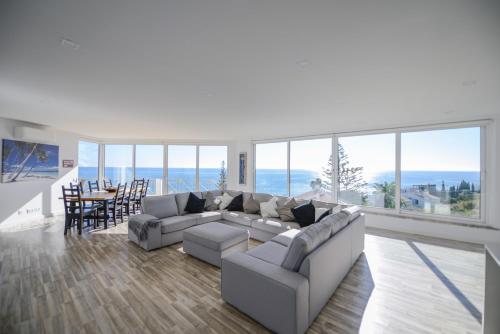 Penthouse Apartment image 3