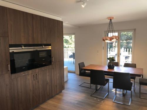 Konyha, Swiss Lake Lodge in Neirivue