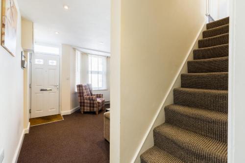 Leamington Spa Town House 2-Bed, 2 Bath