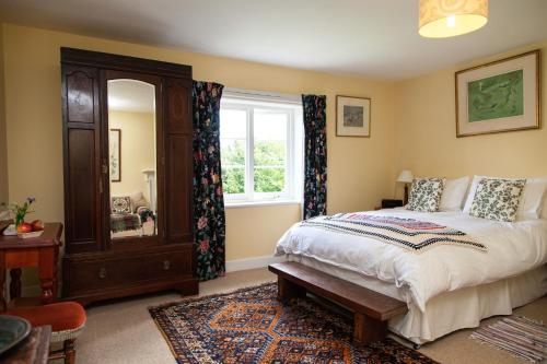 Lower Buckton Country House