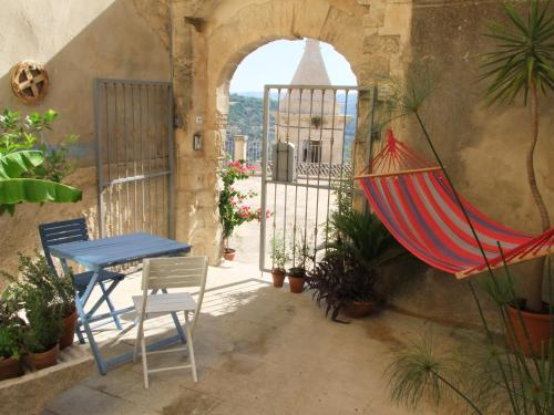 A naca, Ragusa (fotografie 3)