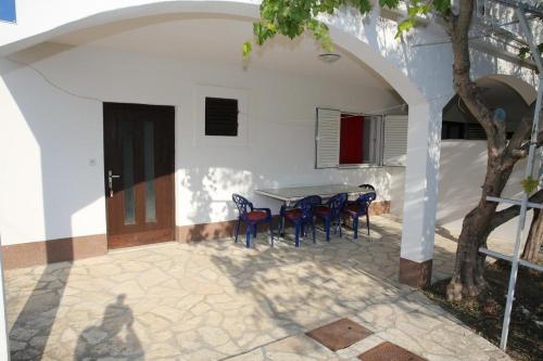  Apartment Vodice 16190c, Pension in Vodice bei Gaćelezi