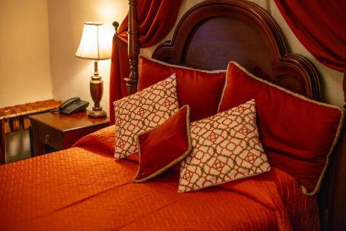 Hotel La Catedral, Antigua Guatemala (photo 2)
