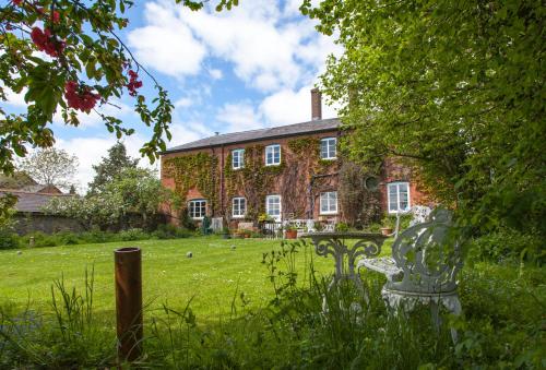 Lower Buckton Country House