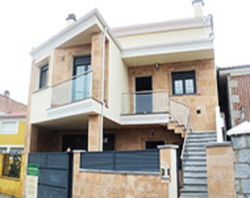 A szálláshely kívülről, Casa El lince de Granadilla AT-CC-00296, Norte provincia Caceres, WIFI, Parque infantil, HIDROMASAJE in Zarza de Granadilla