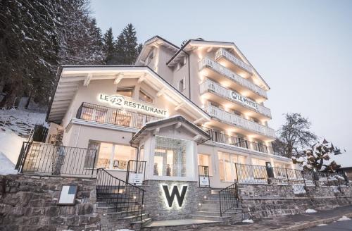 Hôtel Le White - Le 42 Restaurant in Champéry, Schweiz