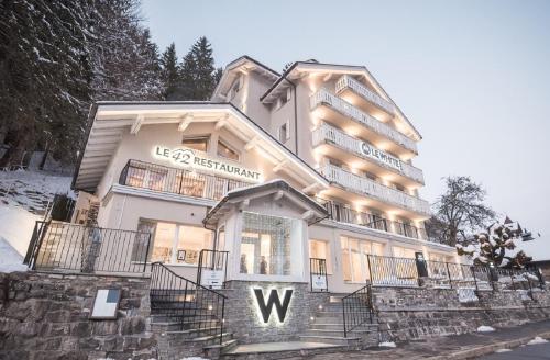  Hôtel Le White - Le 42 Restaurant, Champéry bei Trient VS