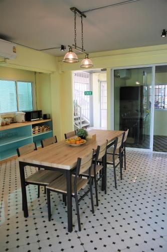 Kitchen, Latima Boutique Hostel in Kanchanaburi