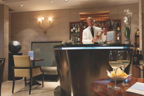 Stendhal Hotel - image 7