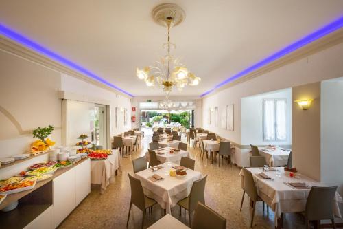 Hotel Atenea