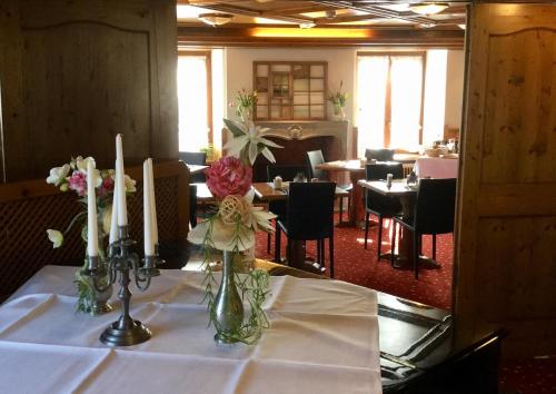 บริการและสิ่งอำนวยความสะดวก, Hotel zum Kreuz in อาเรา