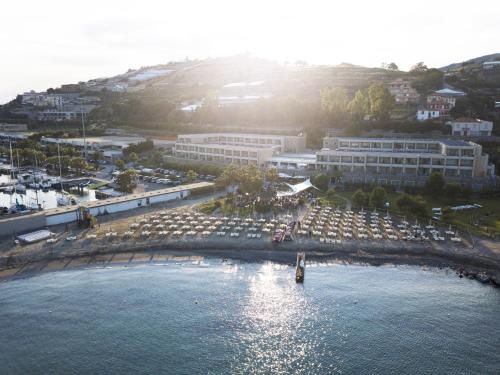 Aregai Marina Hotel & Residence Hotel de charme Tavole