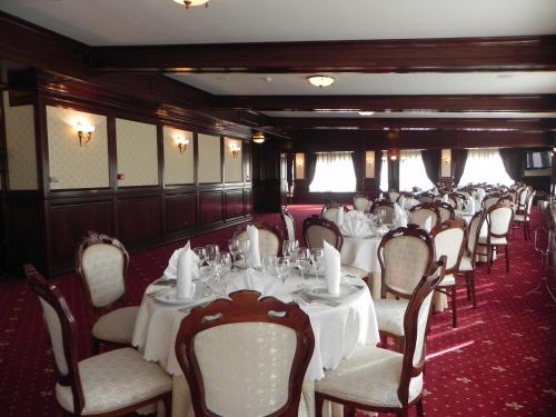Hestia Hotel - image 8
