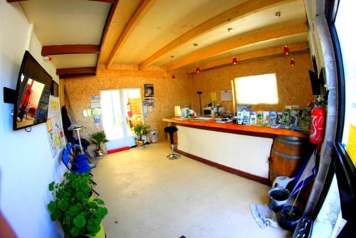 設施, Parc Des Oliviers in 戈迪