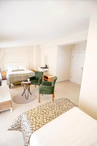 The Corner Inn Hotels By Suit - image 2