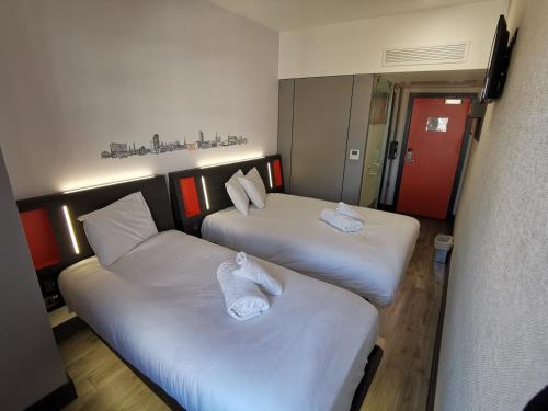 easyHotel Sheffield - image 7