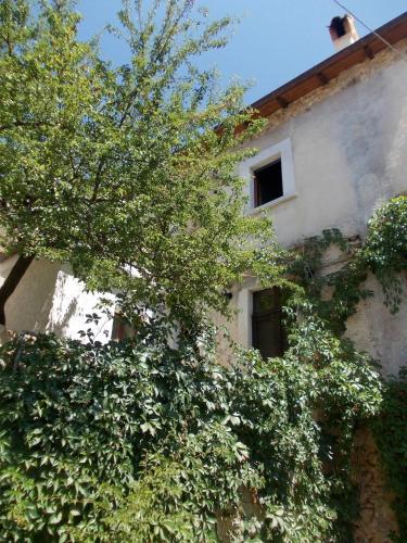 Ieeja, Affittacamere Acca Lascio in Calascio