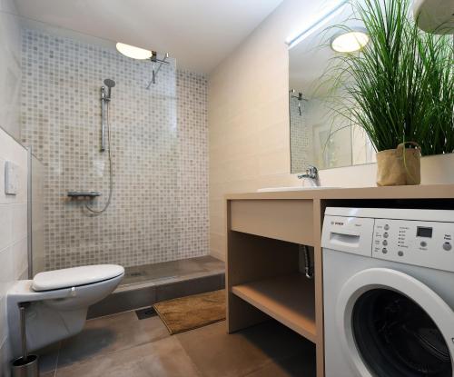 Modern & Comfy Sea View House NG