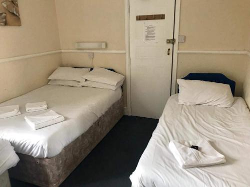 Hayward Hotel - main image