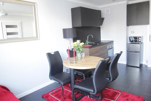 FANTASTYCZNY APARTAMENT KRÓLEWSKA, Varšava (fotografie 3)
