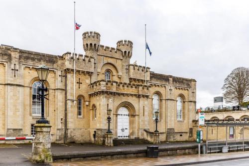 Short Let - Serviced Apartment - Oxford Apartment Central - Jericho - image 9