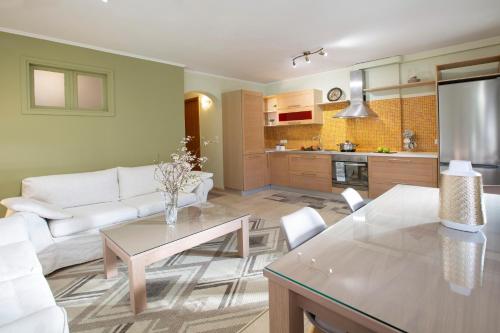 Exterior view of Elenas home