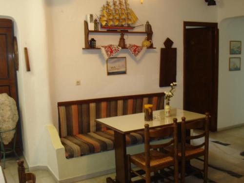 Pension Lagoudera
