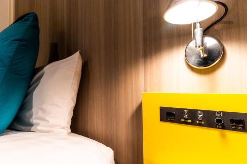 room detail thumbnail 1