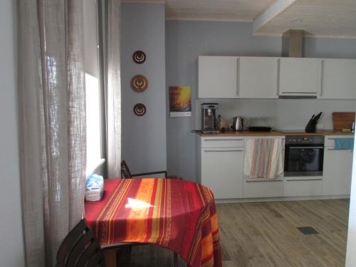 Kihelkonna Jahimaja majutus in Kihelkonna