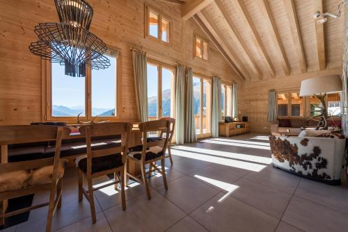 Domus Major Domus Major