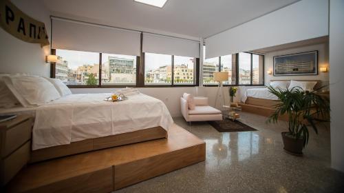 Majestic City Hall - Athens