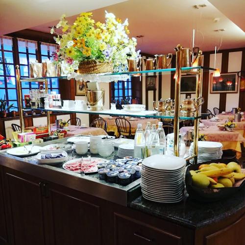 餐飲選擇, 飛奧羅尼酒店 (Hotel Fioroni) in 貝拉焦