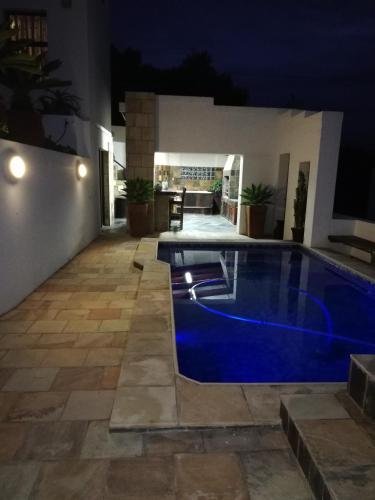 Basen, Aguia-Vista Couples Haven, Views, Pool, Beach Walk in Jeffreys Bay