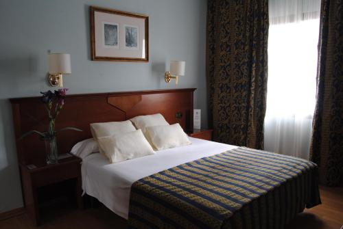 Hotel Alixares - image 2