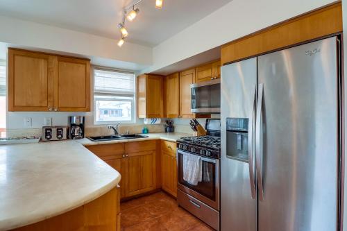 South Mission Avalon Home - image 6