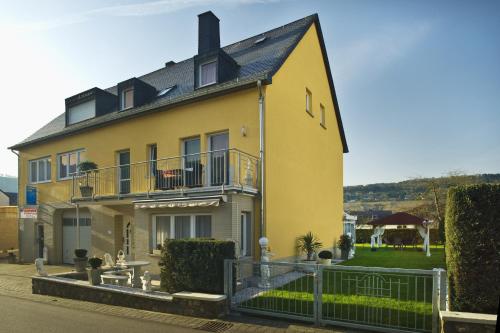 Gästehaus Edith, 4-Sterne für 2 Personen - Apartment - Trittenheim