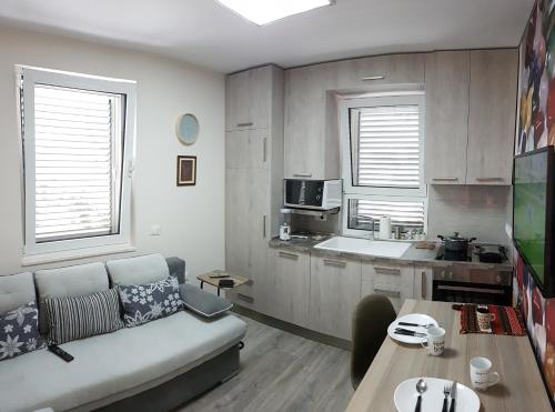 Absolute Blloku Apartment photo 4