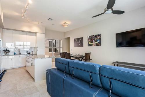 2 Bedroom Luxury condos in Downtown New Orleans - image 12
