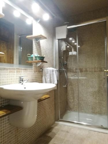 APARTAMENTOS MELCHOR DE LIÑAN - Apartment - Torrelaguna